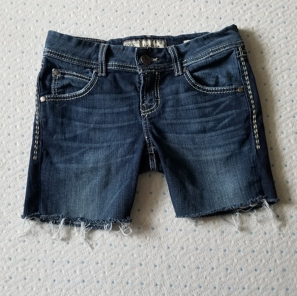 Jean shorts. Size 26R - Picture 1 of 5